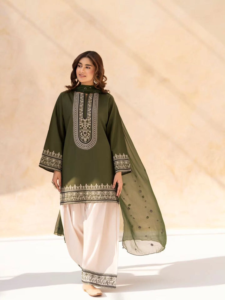 Gulnar embroidered 3pcs