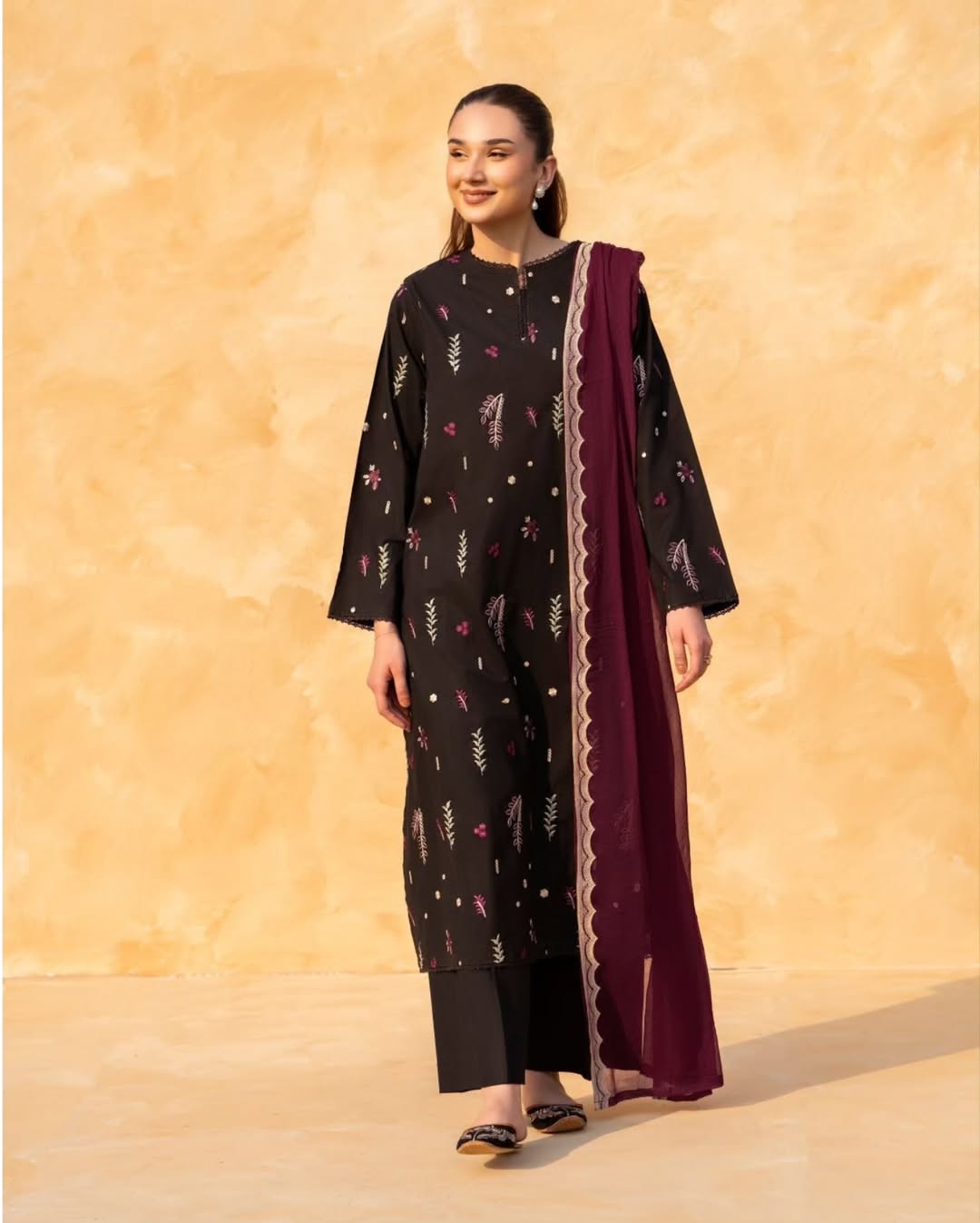 Diana Embroidered - 3 Pieces